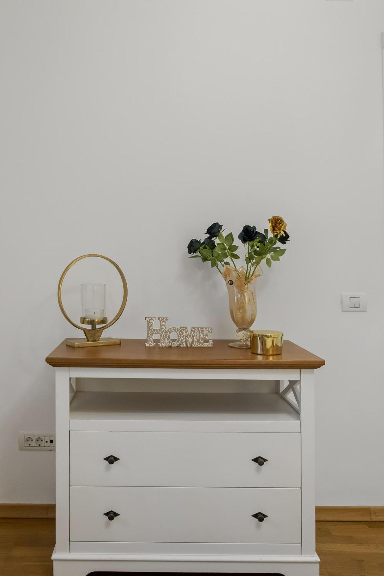 Sweet Luxury Three Rooms Apartment City Center Universitate Bucharest Luaran gambar
