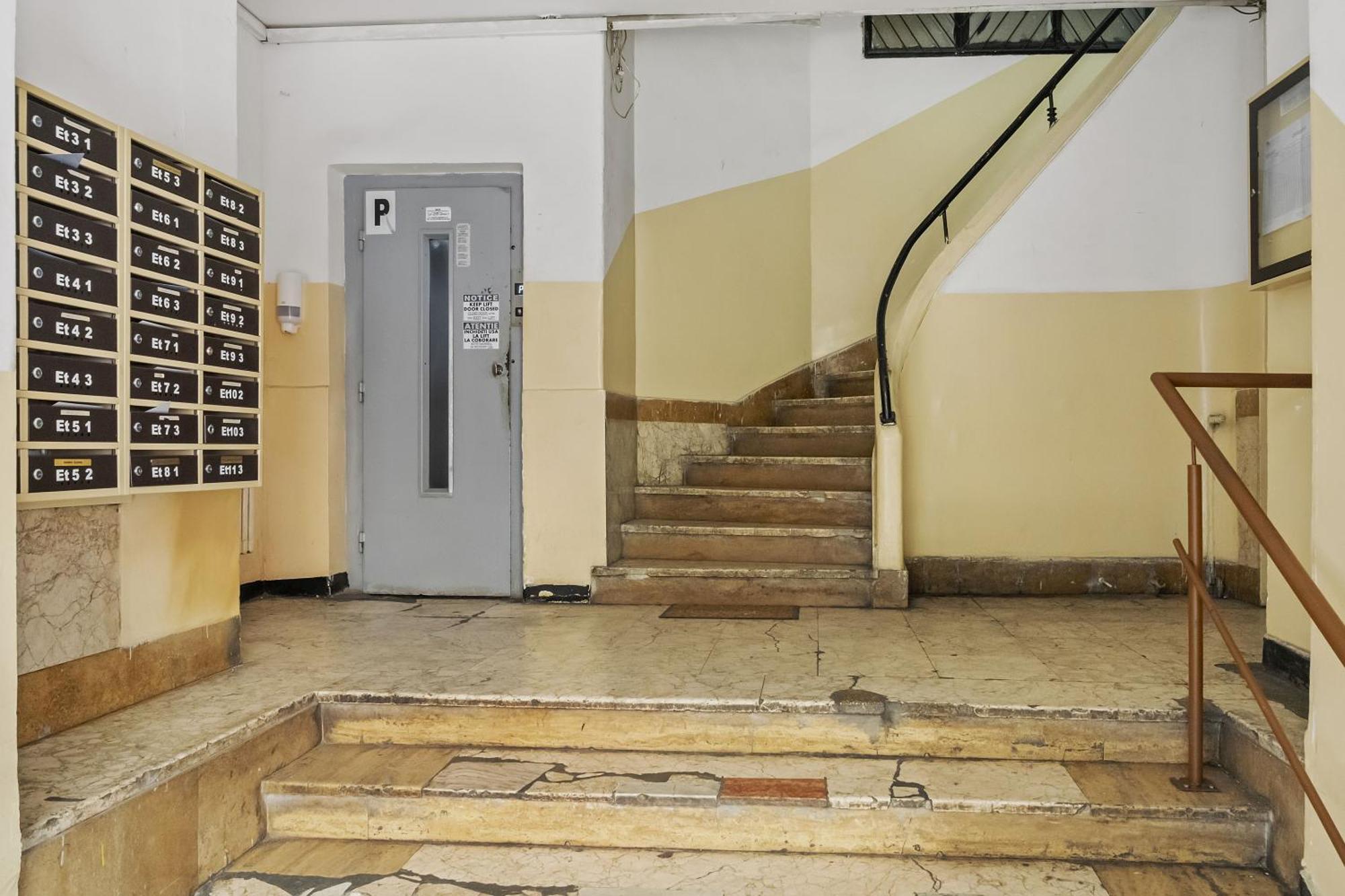 Sweet Luxury Three Rooms Apartment City Center Universitate Bucharest Luaran gambar