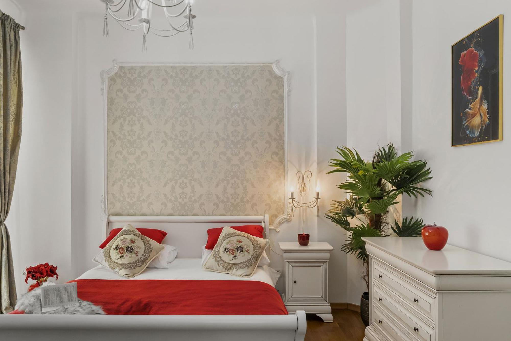 Sweet Luxury Three Rooms Apartment City Center Universitate Bucharest Luaran gambar