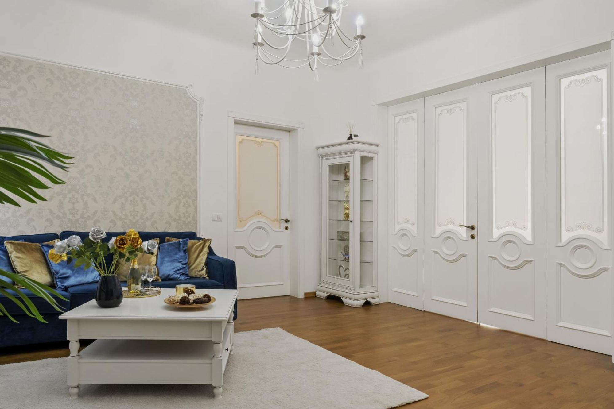 Sweet Luxury Three Rooms Apartment City Center Universitate Bucharest Luaran gambar