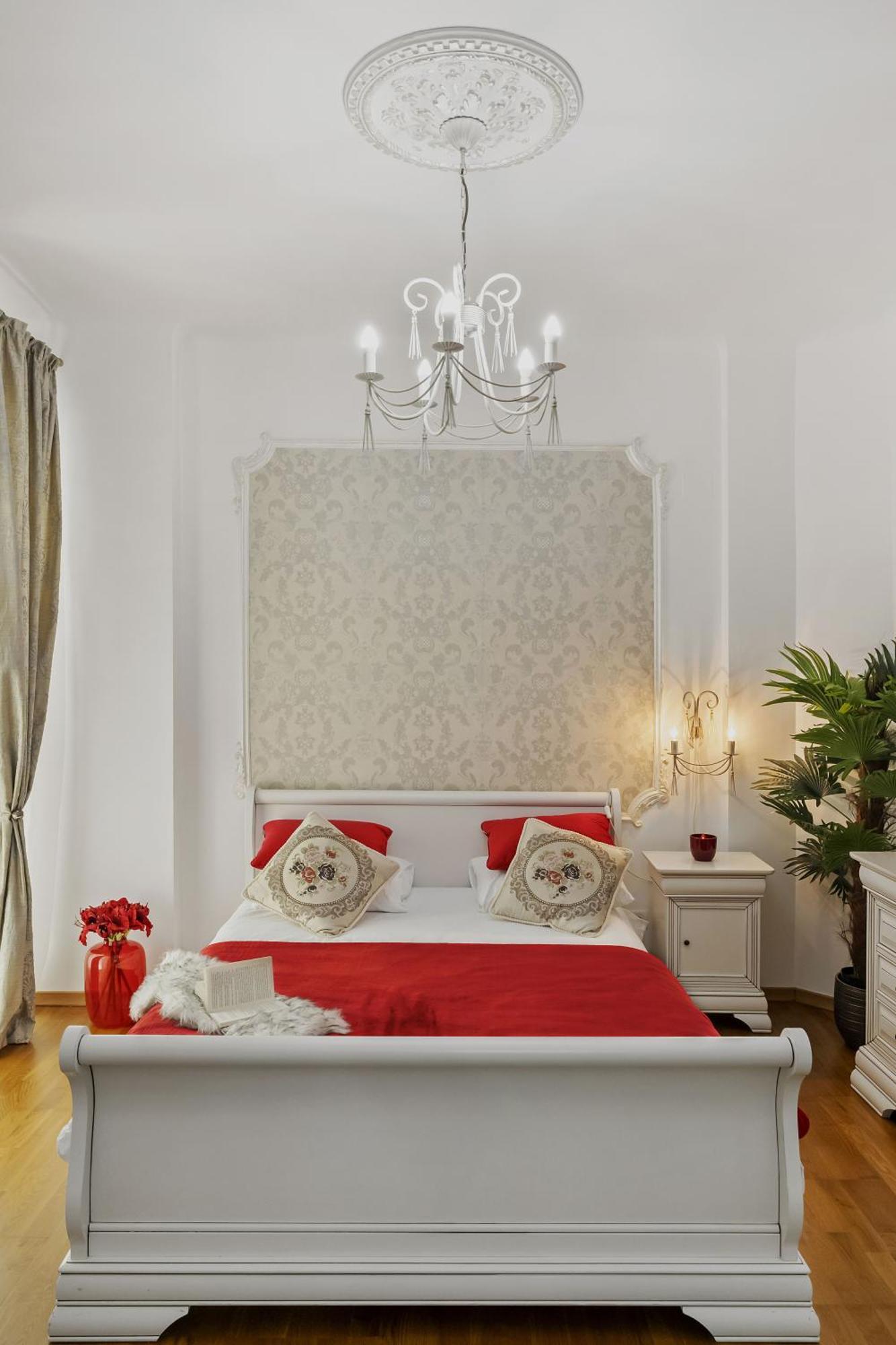 Sweet Luxury Three Rooms Apartment City Center Universitate Bucharest Luaran gambar